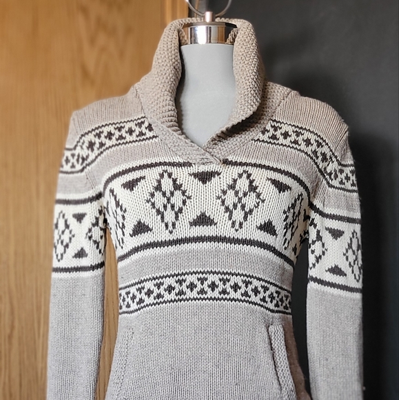 TNA Wool Sweater - Picture 1 of 5